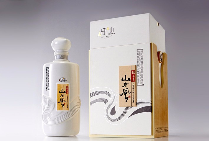 白酒的包裝設(shè)計(jì)對(duì)白酒的幫助有哪些？