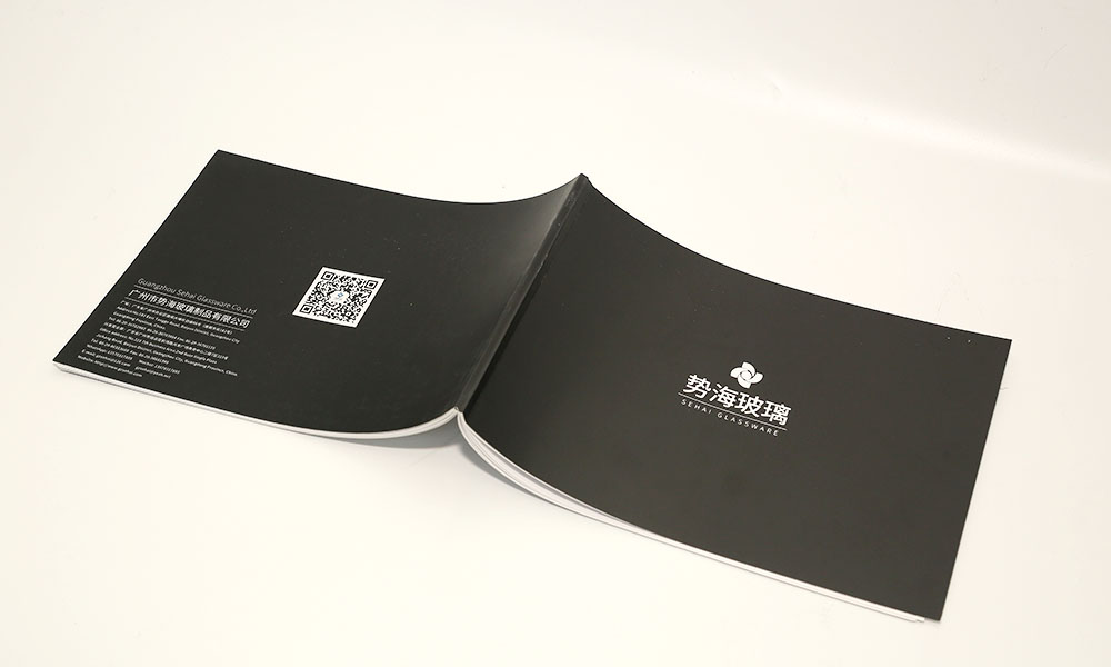做一份畫冊字體大概是多大？